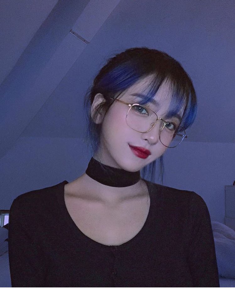 ninieenx's tweet photo. มารู้จักนีนี่กันค่ะ💜🔮🐰🌈👾🎆💟 #infinityfactsaboutme https://t.co/a1fDcQo7zU
