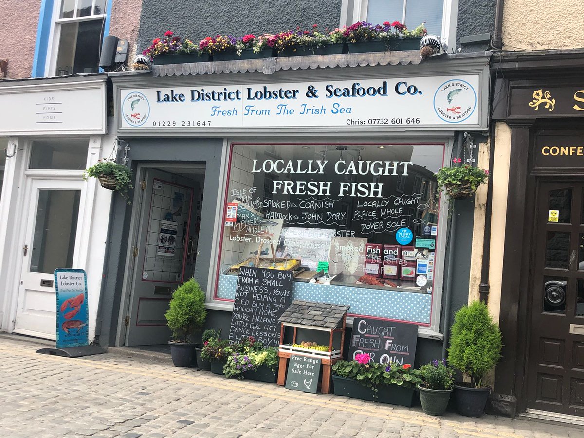 Keeping the shop vibrant, ready for the fine festival in #Ulverston this weekend 🐟🎣⚓🦐 #lakedistrict #shoplocal #fishmonger