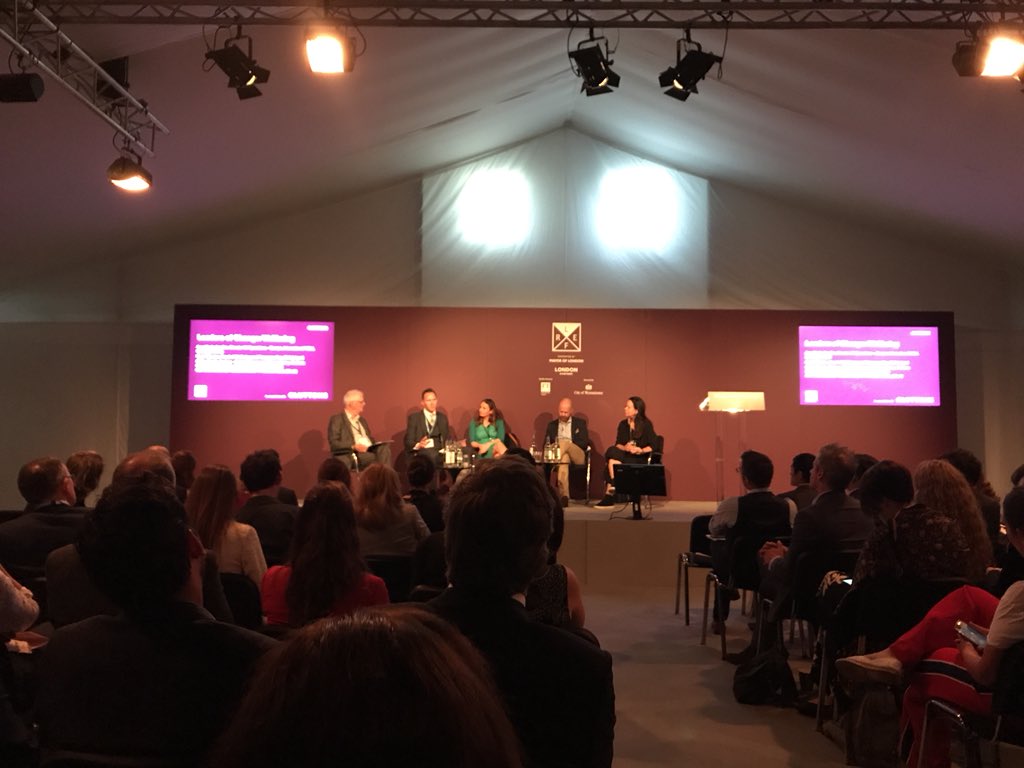 MarkLacey7's tweet photo. #LREF2018 #WellbeingSeminar @makeken - question to the panel ‘Is #WIFI in buildings doing something to occupiers that we will regret in 20 years time #LikeAsbestos?!?’ https://t.co/yoO8cu1NXD