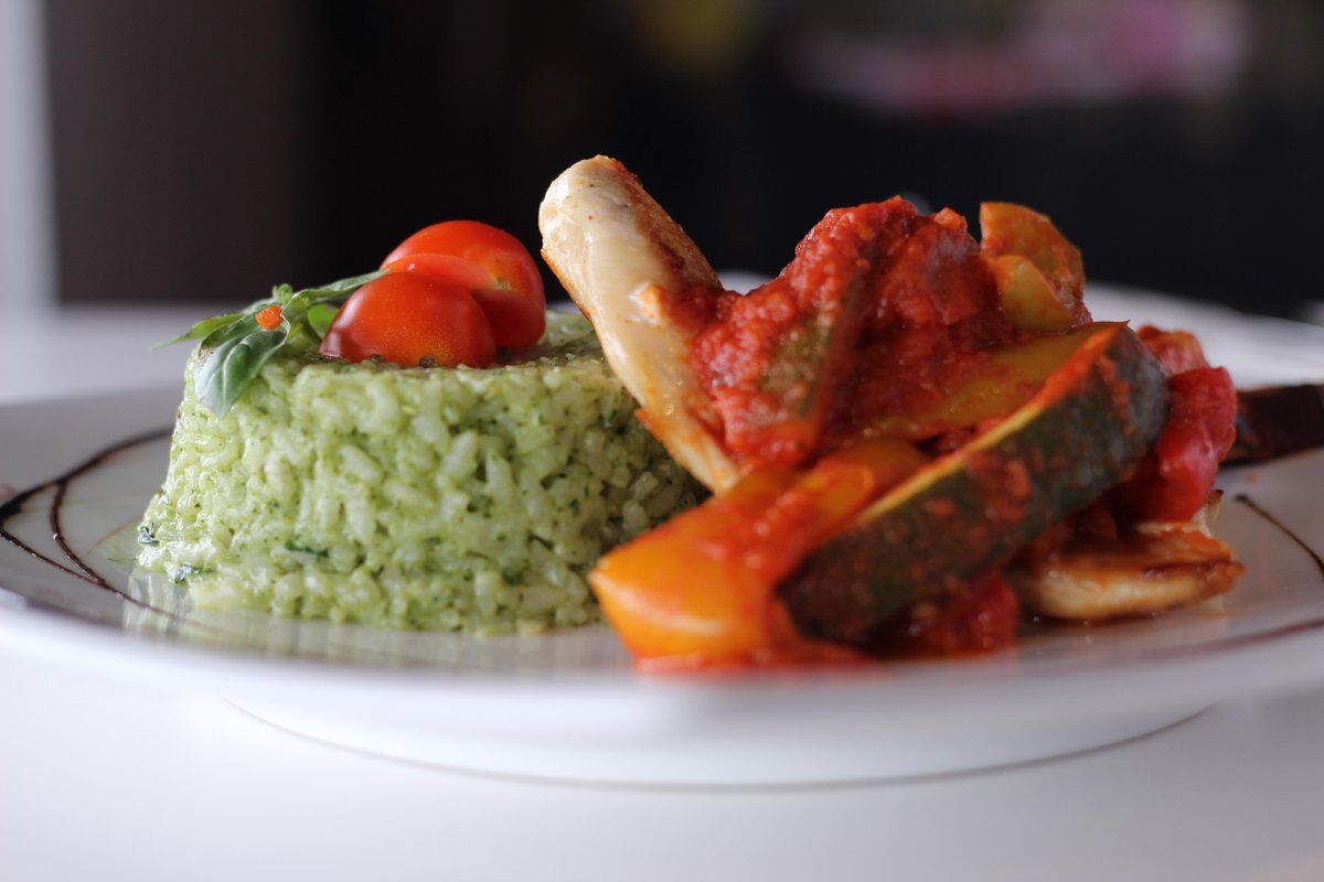 Aprile_Dublin's tweet photo. It's halfway through Friday, and we've got Risotto on our minds for dinner. https://t.co/uv39miajy6
