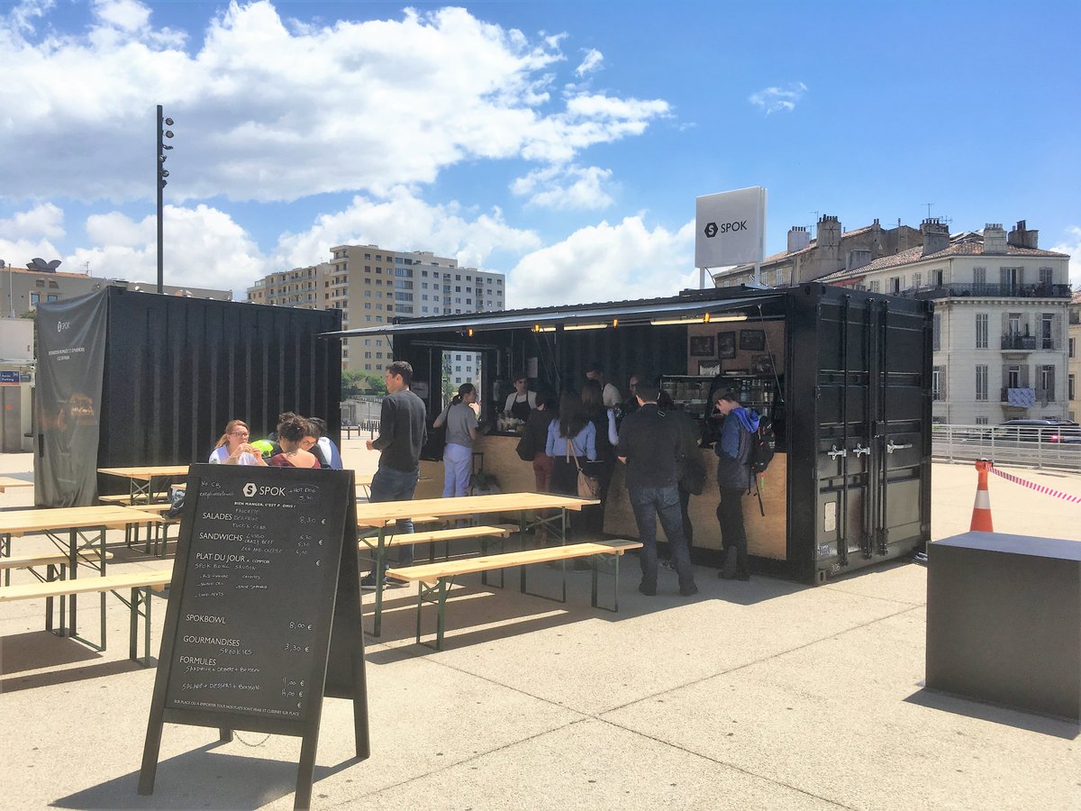 CapsaContainer's tweet image. Nouveau snack en containers pour @Le_Spok installé sur le parvis de la Gare Marseille St Charles ! #madebycapsa #spok #marseillesaintcharles #Marseille
