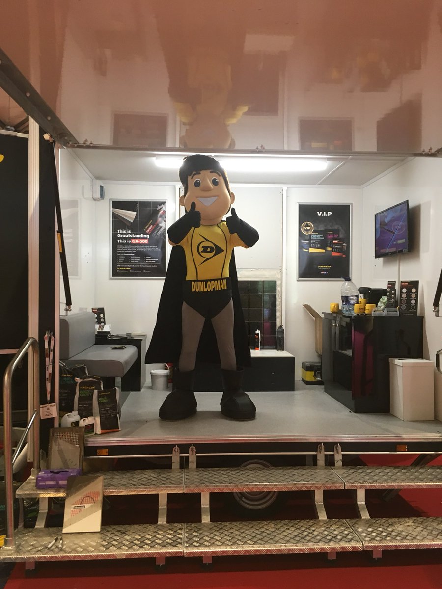 DunlopDebi's tweet photo. Busy day @ProBuilderLive https://t.co/f32PWb9CsE