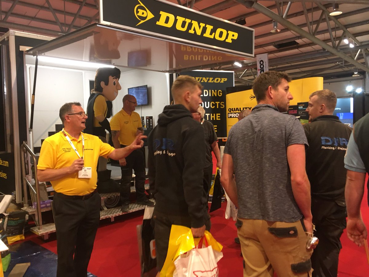 DunlopDebi's tweet photo. Busy day @ProBuilderLive https://t.co/f32PWb9CsE
