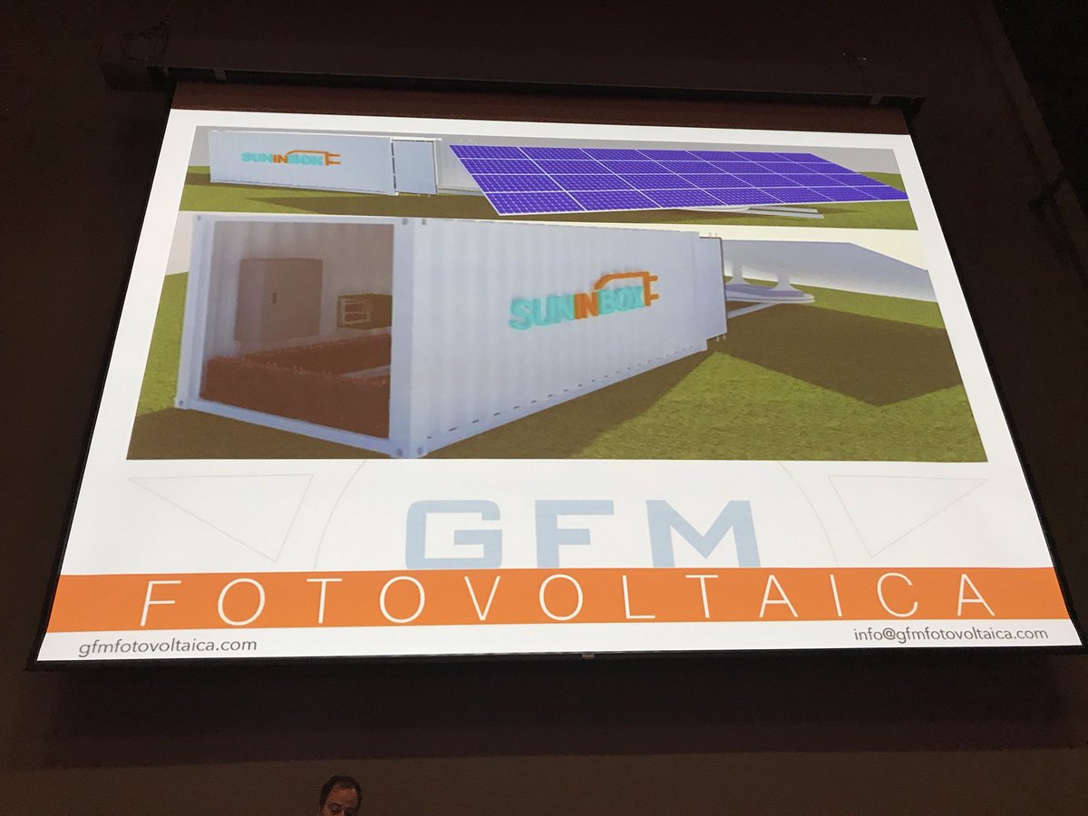 APPA_Renovables's tweet photo. No solo los #PTinto llevan su #energía consigo. Con las soluciones de @GFMFotovoltaica que nos presenta @mlabarquilla te puedes llevar la #fotovoltaica en la #maleta. “¿Algo que declarar? Sí, el #sol ☀️” #Genera2018 #SunInBox https://t.co/Sok2kVWkGb