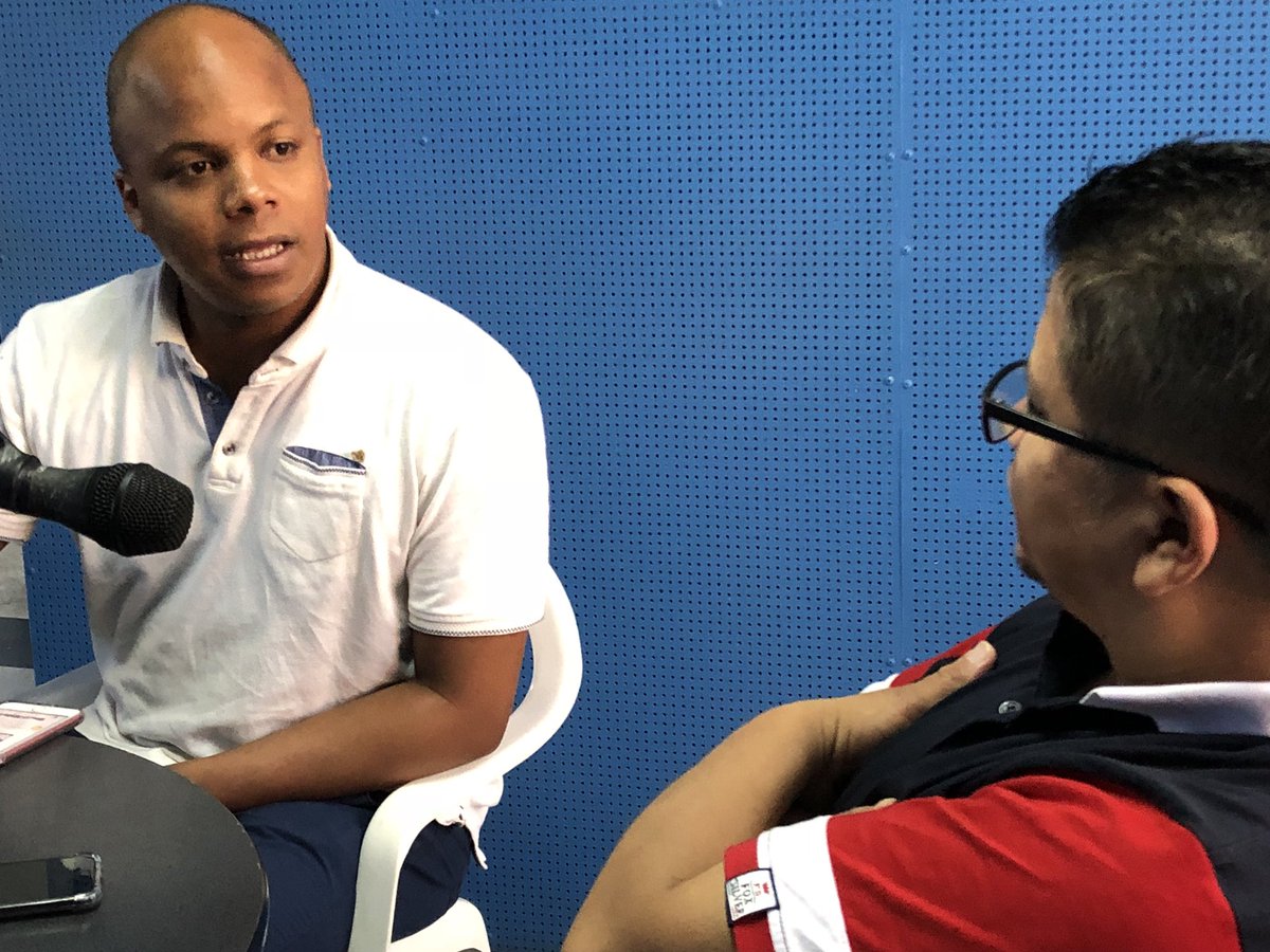 RNEcuador's tweet photo. ENTREVISTA | @eliastenoriom, Secretario Técnico de Juventudes mantiene diálogo con Marco Cabezas en el programa Mundo Noticias en radio 📻@MiaSonovision desde el Puyo. 
Tema: Foro y Plataforma Territorial #ImpulsoJovenEc. https://t.co/Yc0TvzzgeA