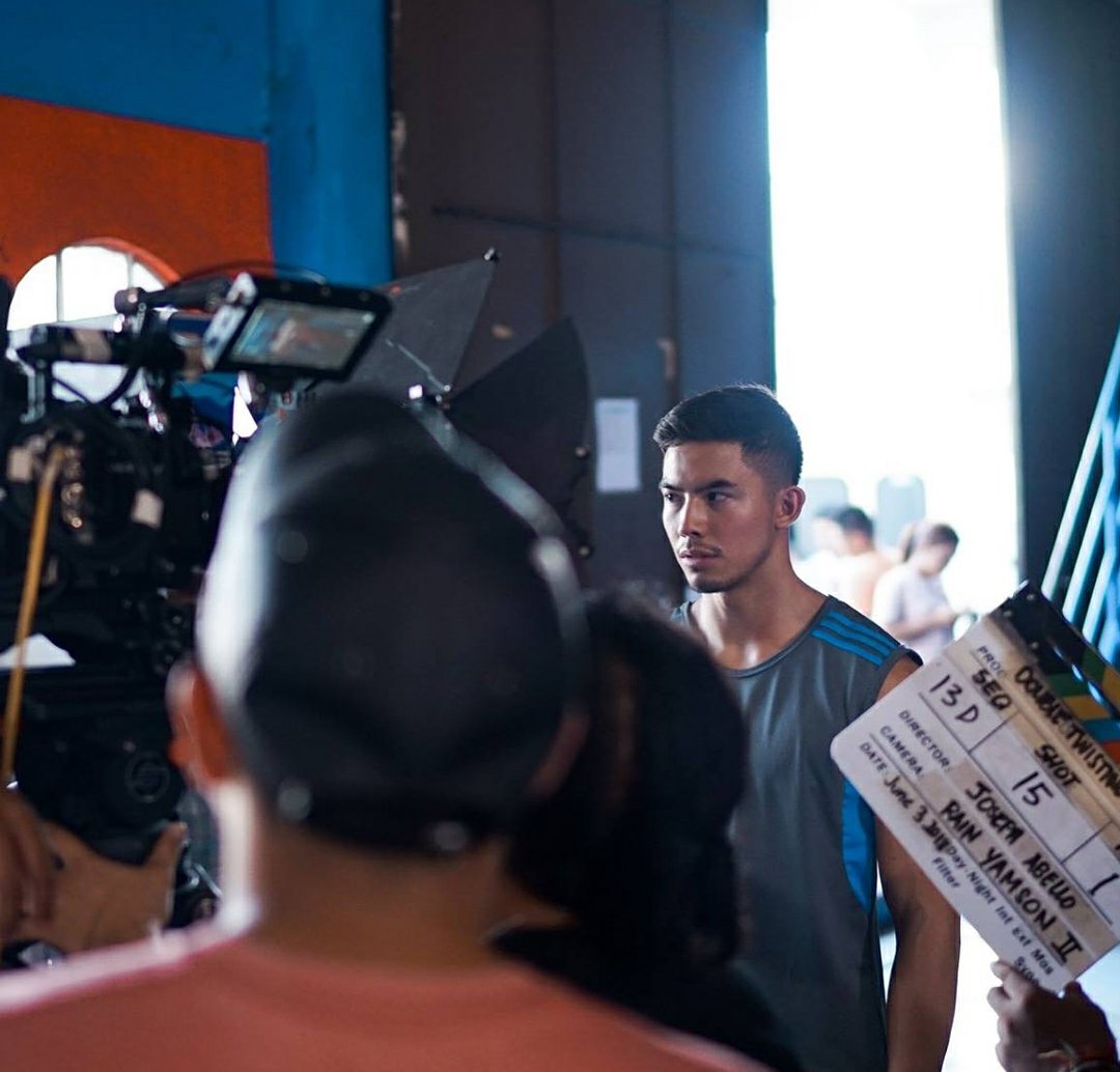 Behind the scenes..So curious about this movie,their emotions though..Drama actors in this new generation. .

#DoubleTwistingDoubleBack
<a href="/tonythesharky/">Tony Labrusca</a>