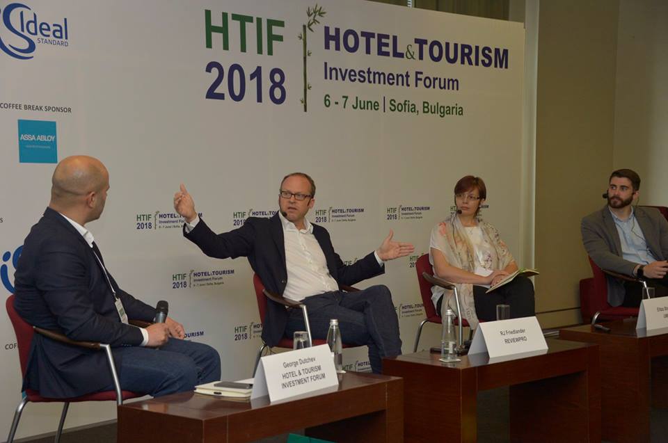 ReviewPro's tweet photo. Our CEO @RJFriedlander speaking at the Hotel & Tourism Investment Forum 2018 in Bulgaria @HolidayInnSofia! #HTIF #hoteltech #HotelProfs https://t.co/Zn4H9Cm9G6 https://t.co/XonwIVlBWa