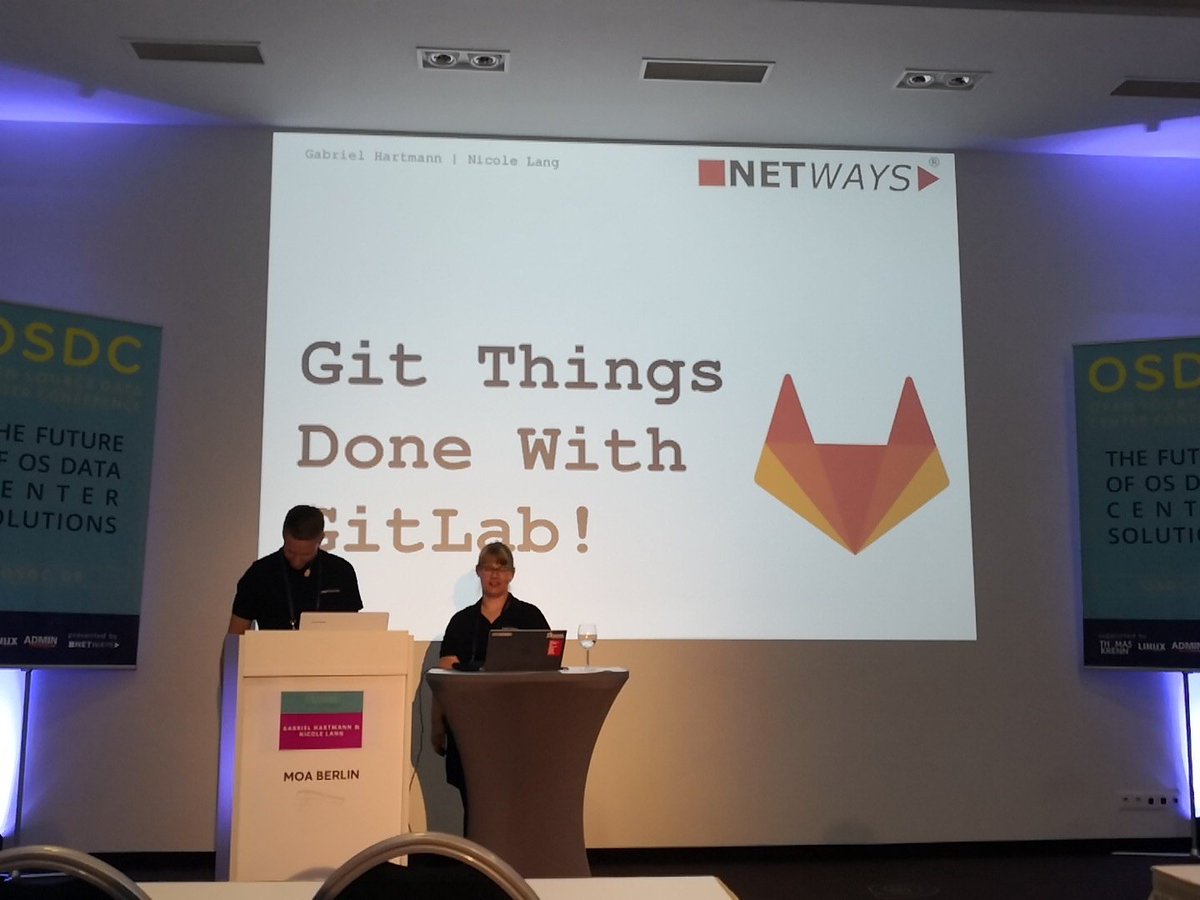 NicolaiBuchwitz's tweet image. Time for the @gitlab talk of @LangLang21 and @Gabriellos_ at #osdc