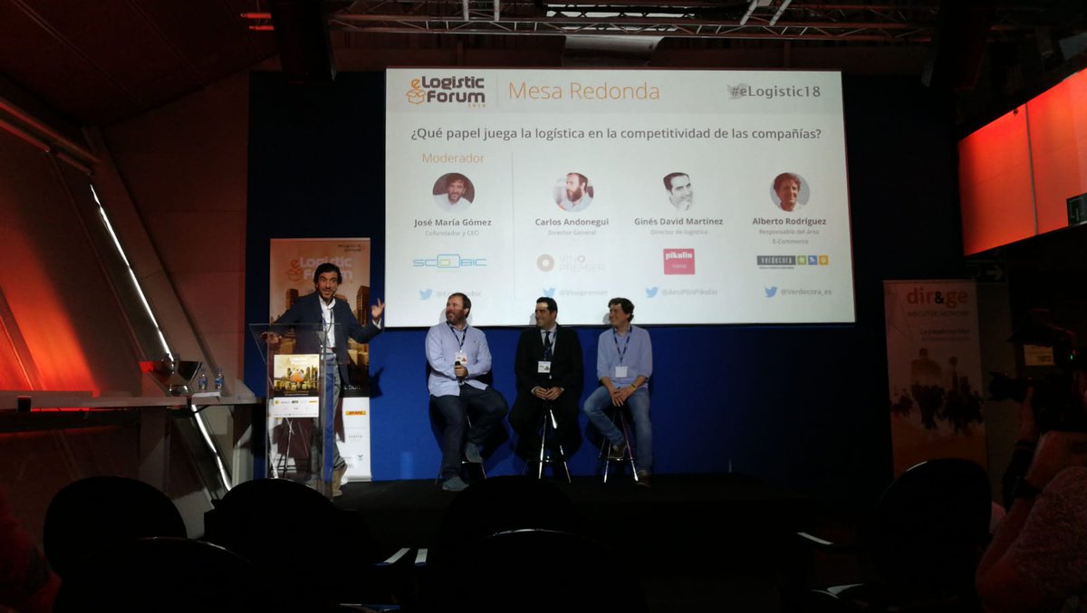 jotace_lozano's tweet photo. Finalizamos nuestra mesa redonda y con ella la V Edición del #eLogistic18 . https://t.co/I53IyyCMsU