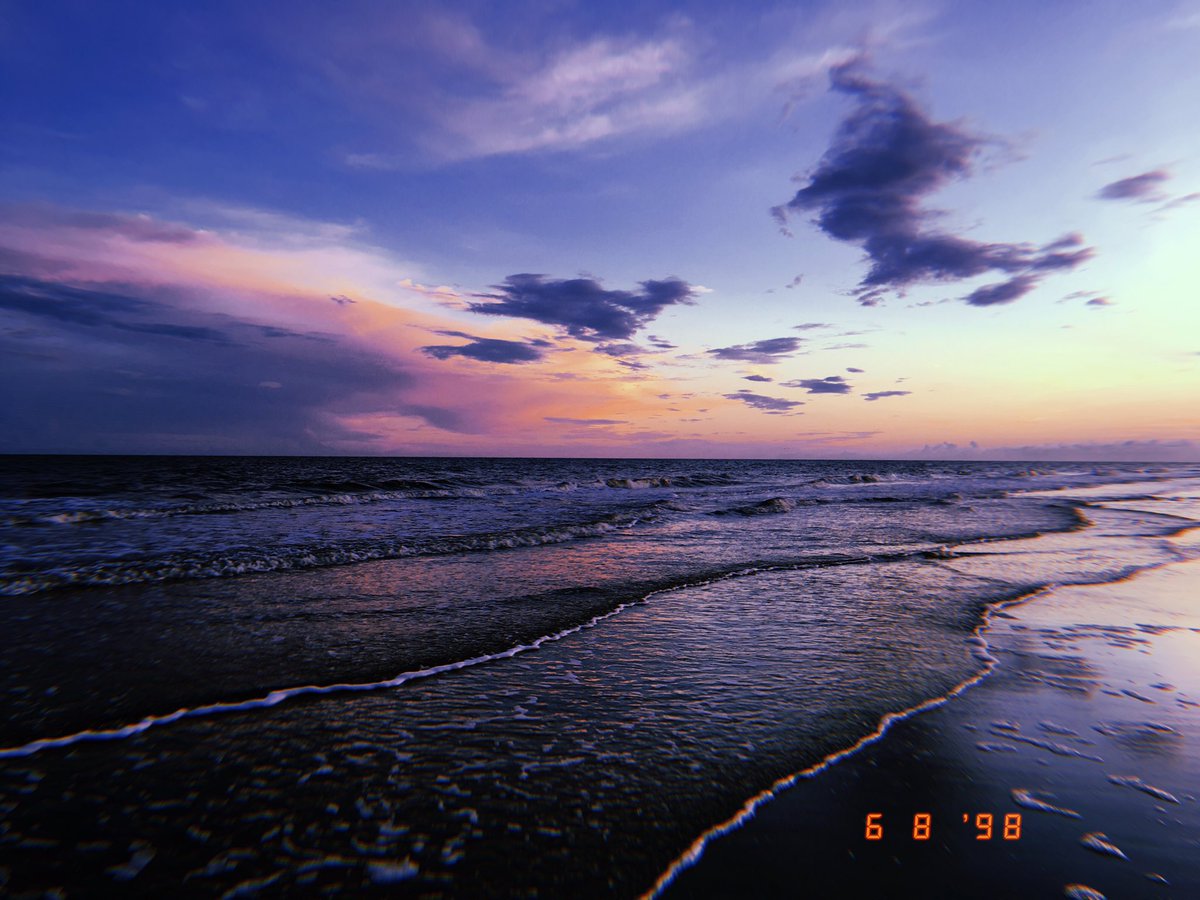 UGHEMlLY's tweet photo. @cwolfie2017 ❤️🌊 https://t.co/kmKTZTUCxF
