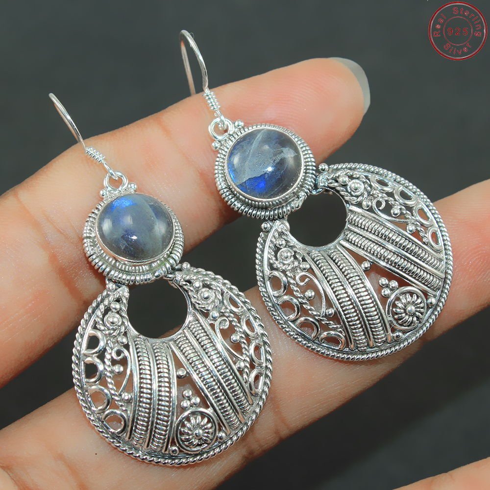 silvereternity5's tweet photo. https://t.co/kkDGWT32II

https://t.co/bKd21f24bO

#Labradorite #LabradoriteEarring #LabradoriteJewelry #SilverEarring #SilverJewelry #925SterlingSilver #DangleEarring #Designer #Gemstone #Earrings #Silver #Jewelry #SilverEternity https://t.co/y74xPe4dKt