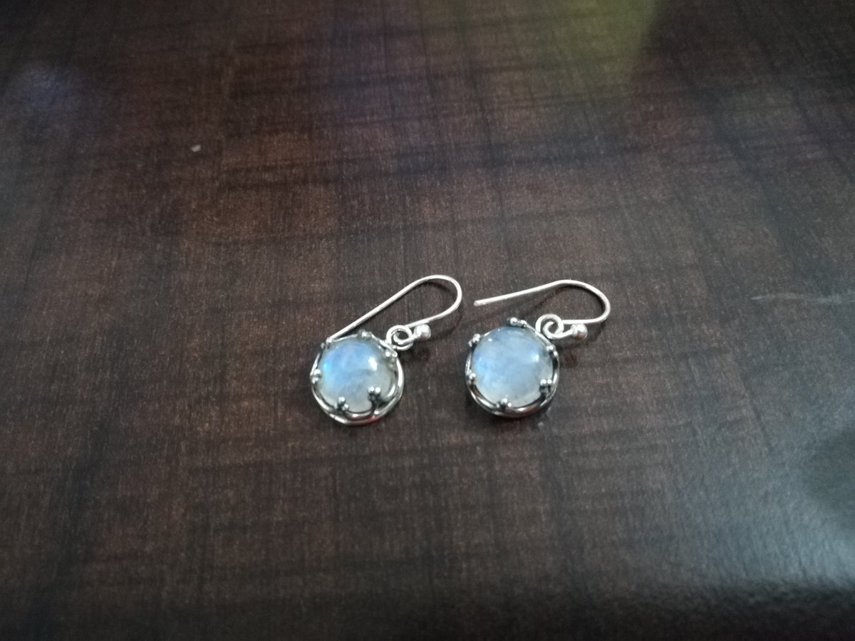 sujanjewelry1's tweet photo. Natural Moonstone Gemstone Earring in sterling Silver
buy at
https://t.co/9BXP9MBfxu
#moonstoneearring #moonstonejewelry #moonstonesilverearring #sterlingsilverearring #healingearring #handmadeearring #earring #danglearring #partywearearirng #earringoftheday #birthdayearring https://t.co/diU3QOPnmm