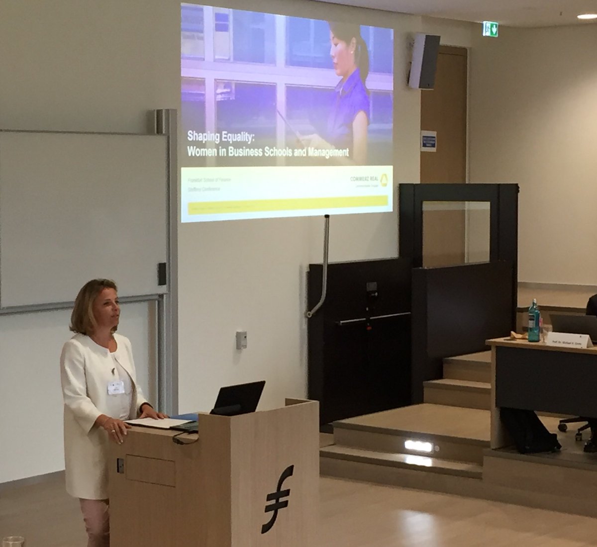 galia_alessi's tweet photo. Great speech:”Women in Business Schools and Management” Sandra Scholz FS Alumni and member of the Management Board at @commerzbank real. @frankfurtschool encourages applications from female applicants and offer financial support for high-performing women. #fsihm #fsmba #fsemba https://t.co/H015Kw1Os2