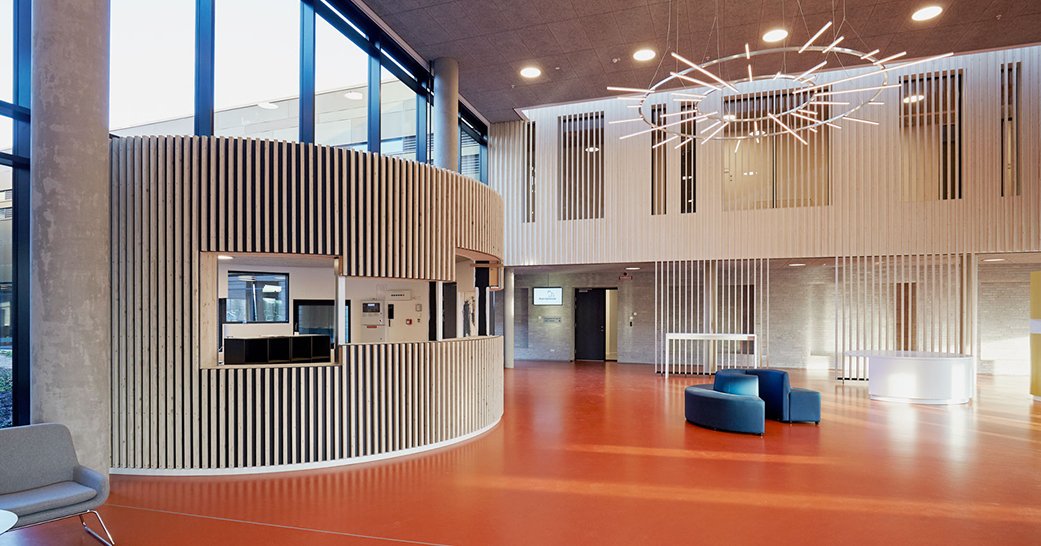 Congrats <a href="/Arkitema/">Arkitema</a>! Yesterday in London, Danish Mental Health Hospital in Vejle won a European Healthcare Design 2018 Award. We are very proud that #Troldtekt #acousticpanels ensure #goodacoustics. Read more about healing architekture:: goo.gl/EppRQC