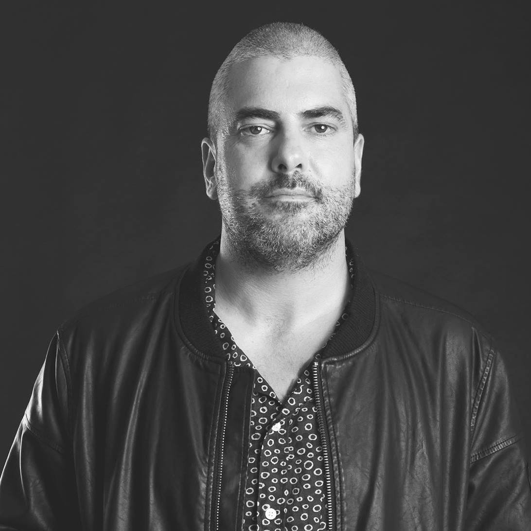 _therestisnoise's tweet photo. Heading to #Barcelona for #OFFSonar2018?
Let @TONI_VARGA take you on a tour of the city with @DecodedMag ahead of @elrow_'s colossal party this Friday π
https://t.co/MHbnDm6uPY https://t.co/kut3QlHPOd