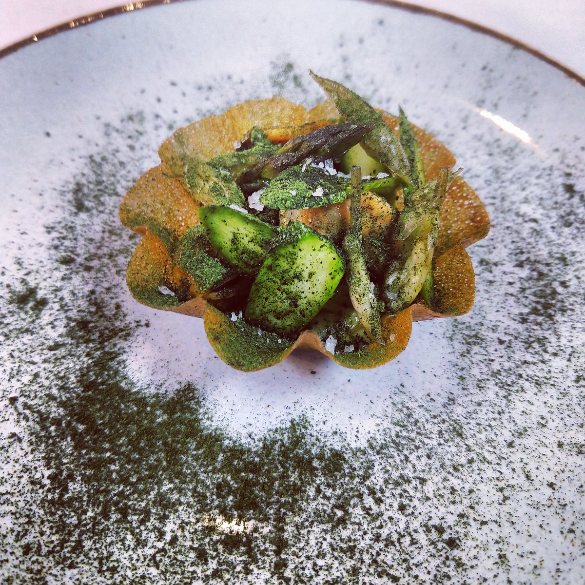 Mussel, asparagus and wild garlic tart