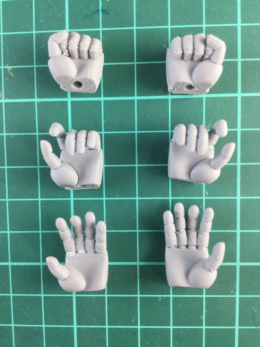 expertenannex's tweet photo. 【AK-GARDEN】
・展示品
1/144旧キット用 手首セット(岡プロ監修)
3Dプリンタ直出しパーツ��す。近日発売予��!
・委託販売品
studio RECKLESS謹製
1/144 Te:144
「ORE-GUN」5種
1/20 ソフィ・マクマーベル
その他、オリジナル企画の原型を展示します!
#AKG14 #primarybase https://t.co/BtswaSUxo8