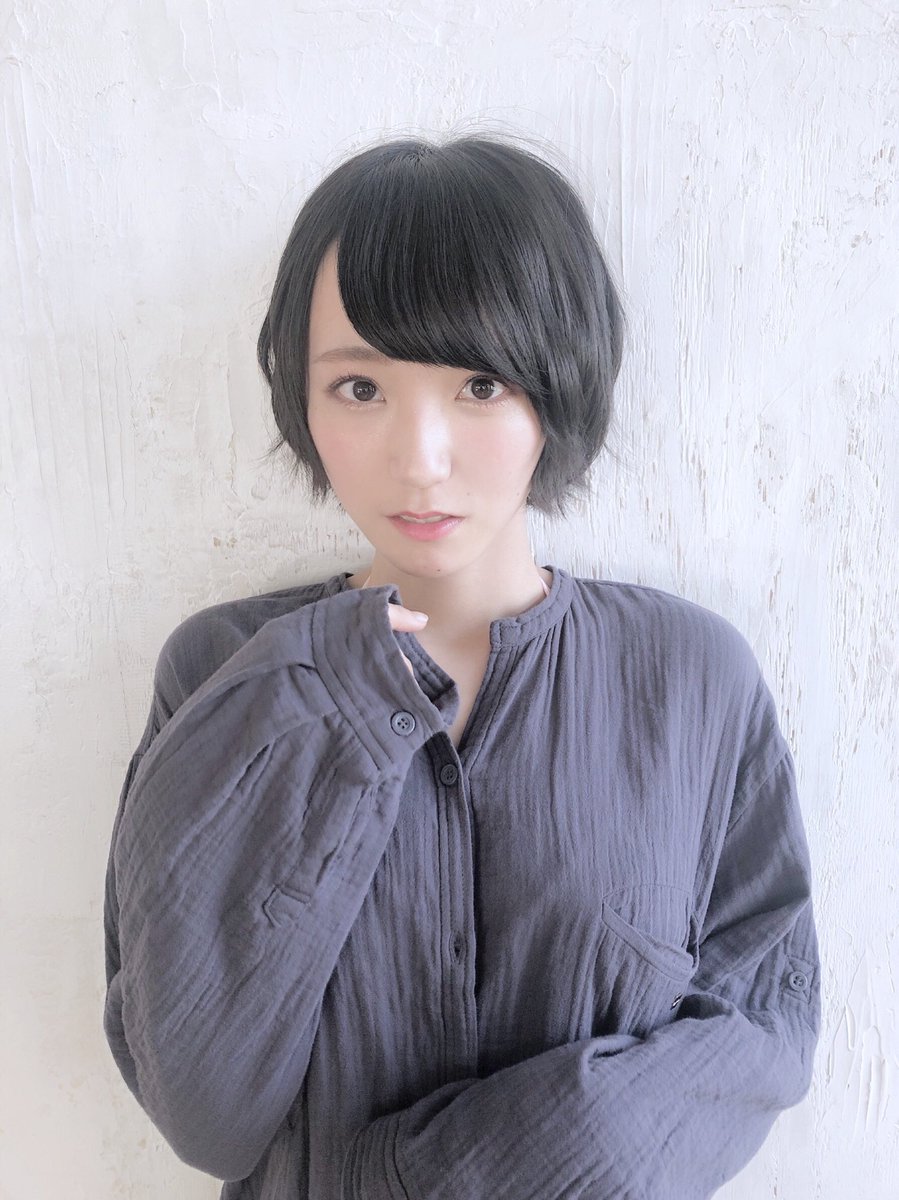 6月14日 #イコラブメディア情報 】 ｢週刊ヤングジャンプ｣ 野口衣織ソロ