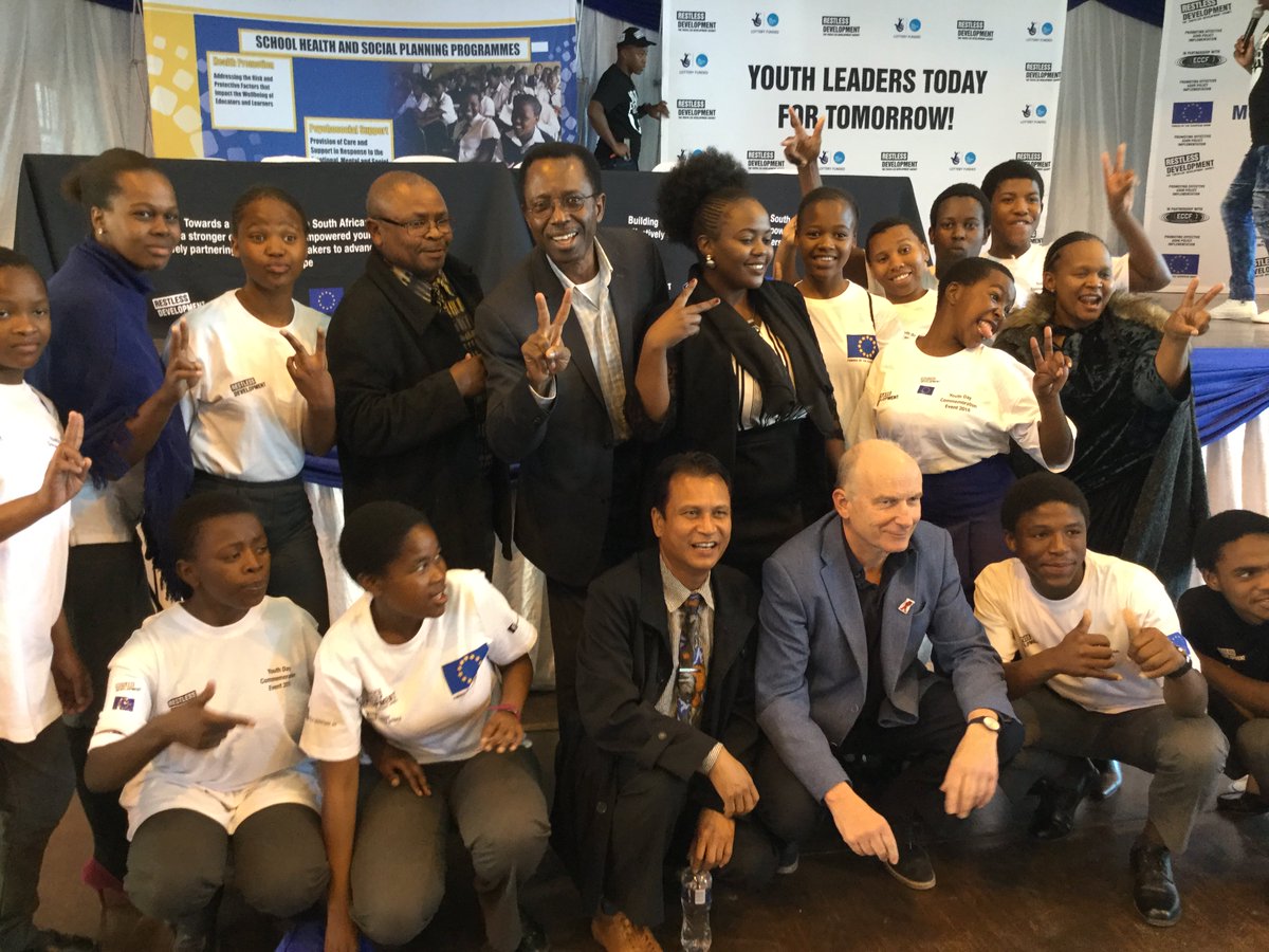 Wrapping up the day <a href="/Restless_SA/">Restless_SA</a> <a href="/EUinSA/">EU in SA</a> <a href="/UNFPASA/">UNFPA South Africa</a> commit to supporting young people in developing their potential as tomorrow’s leaders, in particular providing them with information &amp; skills to enable behavior change! <a href="/yisa27335865/">Barnabas Yisa</a> @MarcusCoraro <a href="/RestlessZondeka/">Sithembele Zondeka</a> #SA_YouthDay