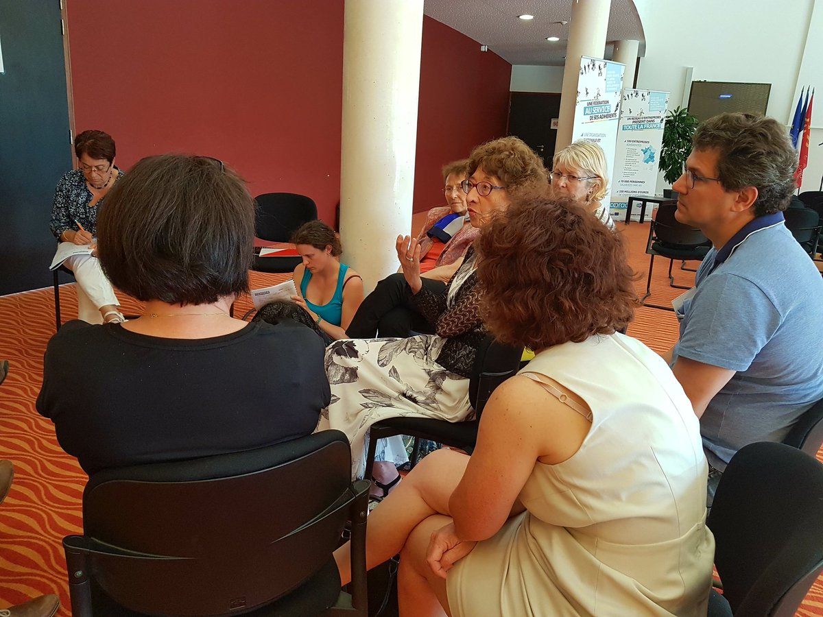 COORACE's tweet photo. @LaurentPINET, vice-psdt :" Ce que je retiens du #hackathonCOORACE : face au délitement social, et à l'absence de reponses politiques satisfaisantes, nos maitres mots pour le développement de territoires #solidaires : rêver et bâtir, #collectivement. https://t.co/q3vOGtMFnf