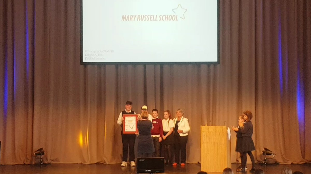 MaryRussellsec's tweet photo. Some pics from our day at Edinburgh collecting a Social Enterprise Award. Thanks to the pupils involved and to supporters of the Russell Record for making the Breakfast Club(and the award)possible👍
P.S. the pupil with crisps is giving them to the homeless 👏 @AttainRen @SEA_Edu https://t.co/9PLmB28eQM