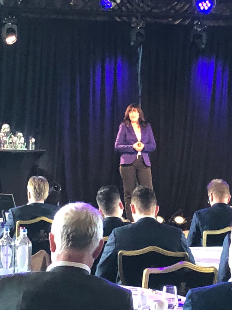 RichardLamb's tweet photo. Tijdens t perfect georganiseerde Business Event 2018 'Digital Connectivity' v @BTG_org #BTGevent @huisterduin spreekt ook @KariAinaEik - secretaris generaal @OiER_Global - over @UnitedSmartCity => https://t.co/PPZpwBmoES https://t.co/4L7LwLbpry