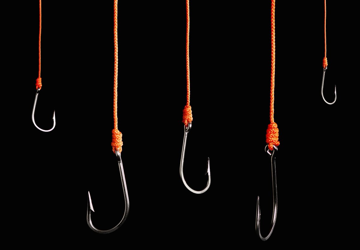 HMRCgovuk's tweet photo. We take online security very seriously – In 2017 we blocked 500,000 phishing emails from reaching taxpayers’ inboxes 

Make sure you report misleading text messages or emails #scamaware #HMRCscamaware 

https://t.co/aJipZ0yfpj https://t.co/2R5mljKSiv