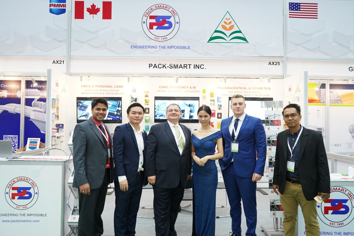 Intelipack's tweet photo. Our team is all set for the 1st day of World`s largest #Packaging exhibition. #ProPak2018 commences today. Visit us to learn about our innovative and high-speed solutions exclusively for #Cards, #FMCG and #Pharmaceutical industries #PackSmartAtProPak #PackSmart @pr_CP @OES_ProPak https://t.co/ZAe5ETZp90