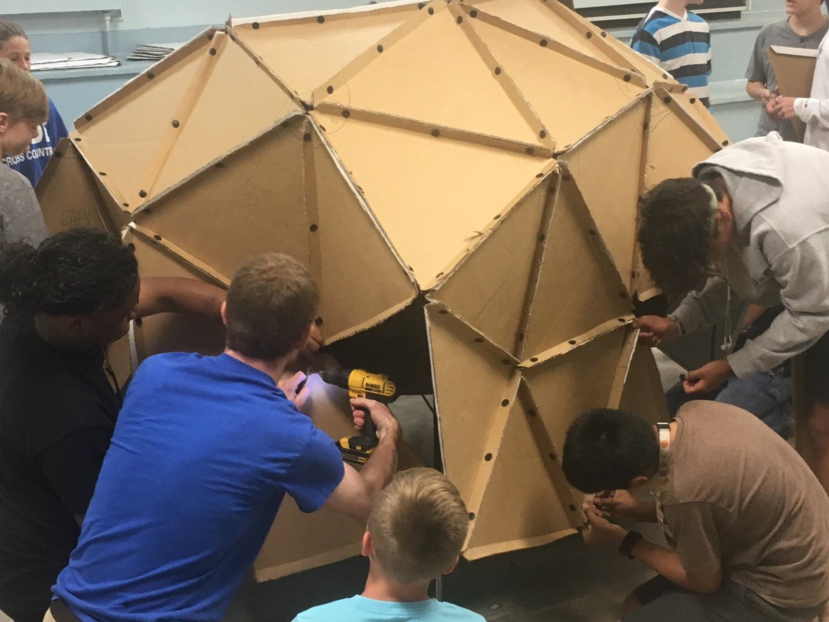 principalDias's tweet photo. It is coming together - Bode planetarium #summerschool #puttingitalltogether #bmsproud #sjsdproud https://t.co/RSC5orvHP3