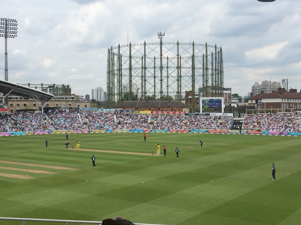 SwannackMade's tweet photo. Some live cricket action today. 🏏 #ENGvAUS https://t.co/bqznwpvYzA
