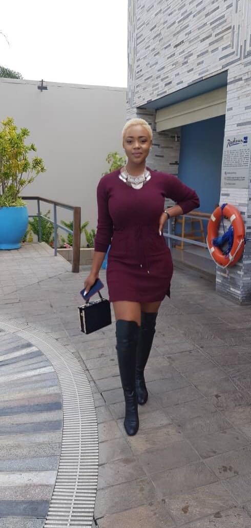 Cleo_icequeen's tweet photo. #Cleo Ice Queen
Hello Wednesday 👋🏾 hello last day of being 20figure8 😃 https://t.co/ALvHOB77ch