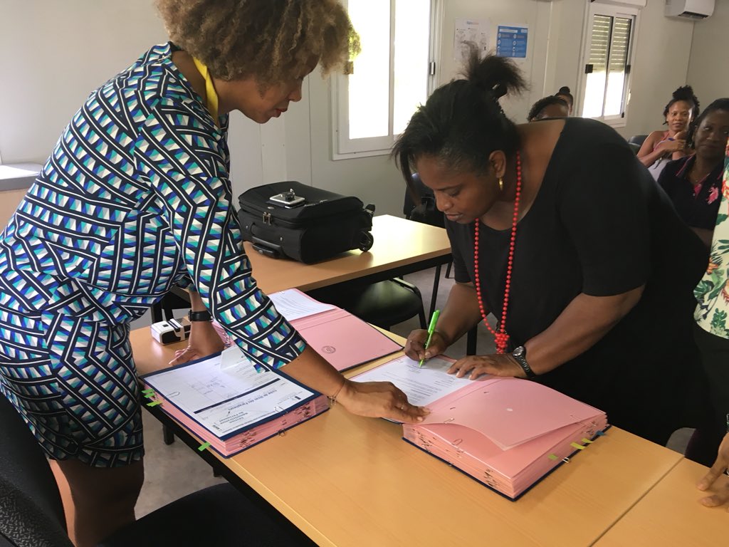 PAbymes's tweet photo. Signature #PEC @PAbymes #CGSS #Guadeloupe #Compétences #Efficacité #Embauches https://t.co/WloCaugfqR