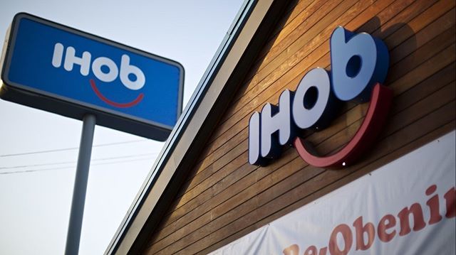 impulsecreative's tweet photo. Is negative publicity better than no publicity? What're your thoughts on the IHOB campaign? Navigate to Courtney's blog to get her take on the PR stunt. Link in bio! 🍔#IHOB #ImpulseCreative #InboundMarketing https://t.co/wa7NyDqOHH https://t.co/Zmd6GQB79O