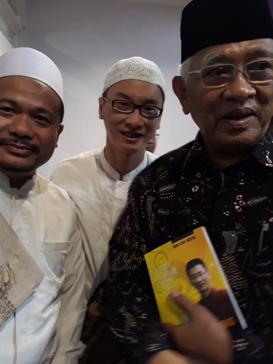 mferrywong's tweet photo. @gusmusgusmu alhamdulillah dapat mengikuti Tauziah di masjid Az Zaman Nur Poltekkes Semarang https://t.co/E4SPVWlDdX