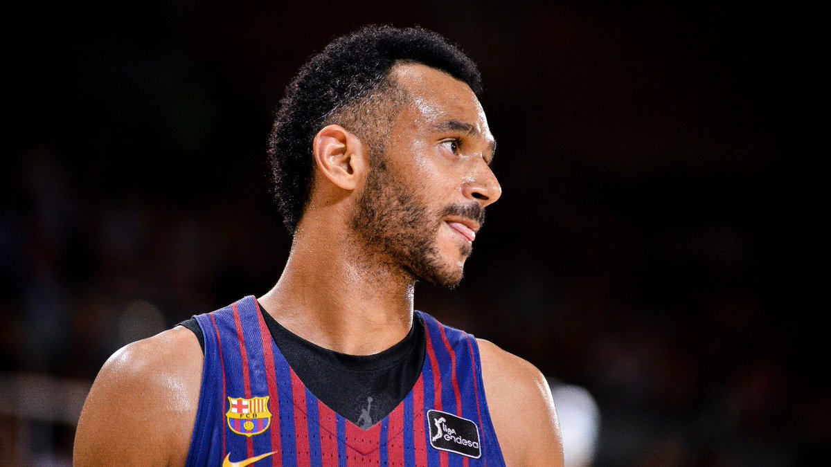FCBbasket's tweet photo. 🏀 @HangaAdamOnline has undergone an arthroscopy on his left knee and will be out for about 4 months
#GetWellSoonAdam! https://t.co/XtZK5P1hbw