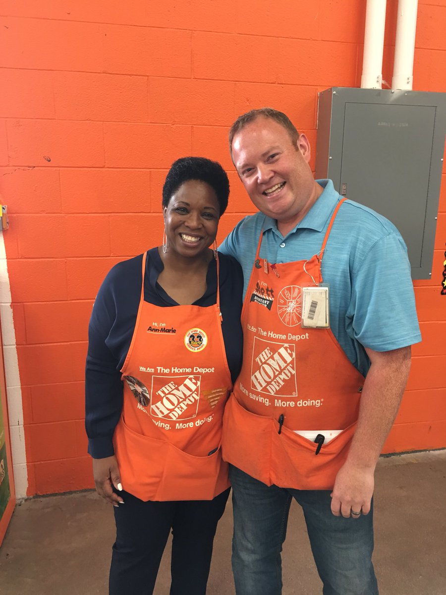 Staci Hensley tweet media