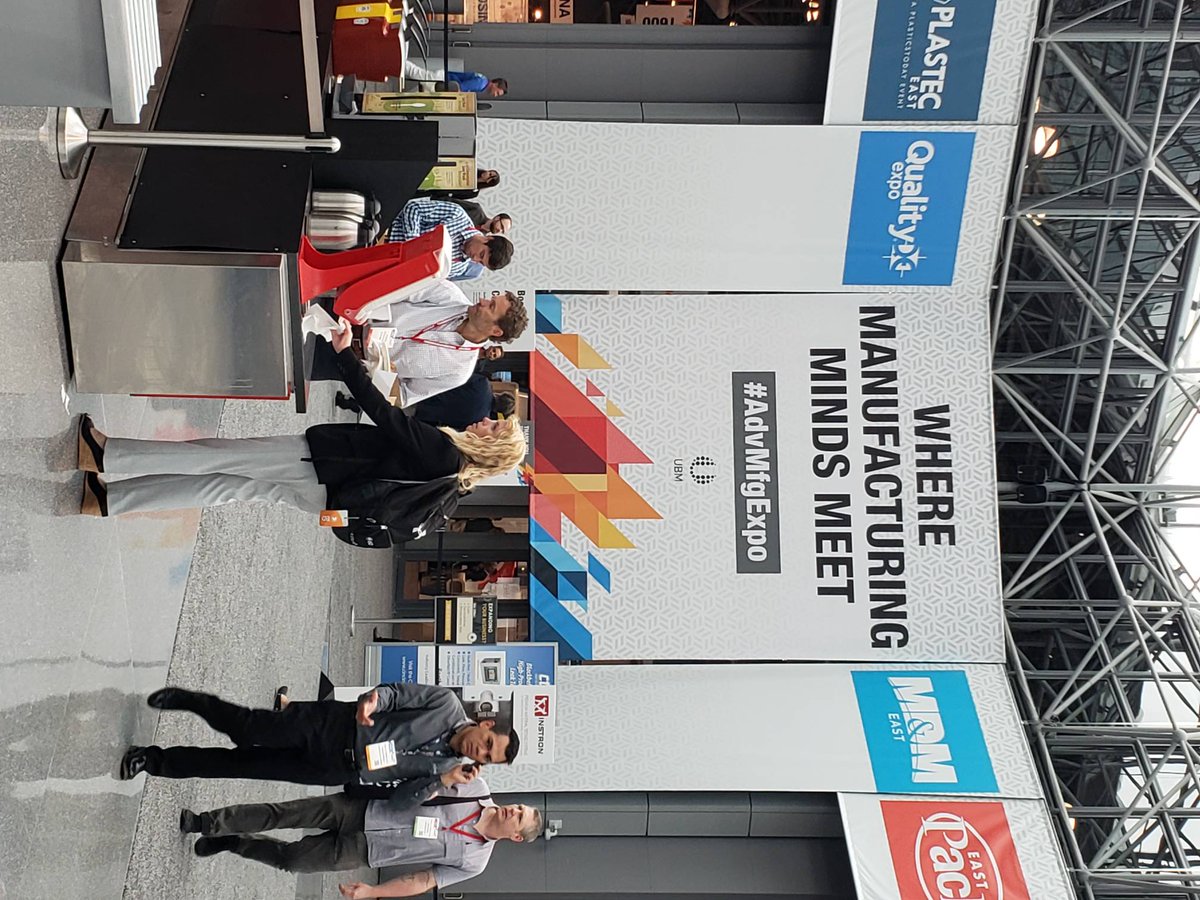 EshipRPI's tweet photo. @rpi field trip to #atxeast #advmfgexpo with 11 students to identify industry problems. Problems->Solutions->Business #entrepreneurship #getoutofthebuilding #rpiarch @RPILally https://t.co/xn6XyKMEW7