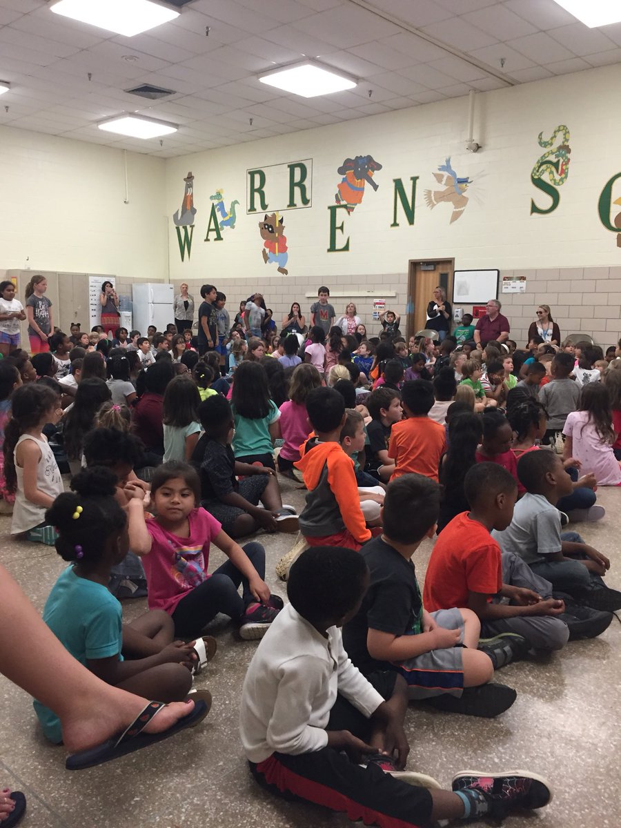 KHarmon17's tweet photo. @WarrenES_BCPS Awards Assembly for grades K-4! Congrats to our amazing students. #perfectattendance #dreamboxrockstars #recorderclub #libraryhelpers #WCUB #clayclub #peermediators https://t.co/3iUfQVNQqy
