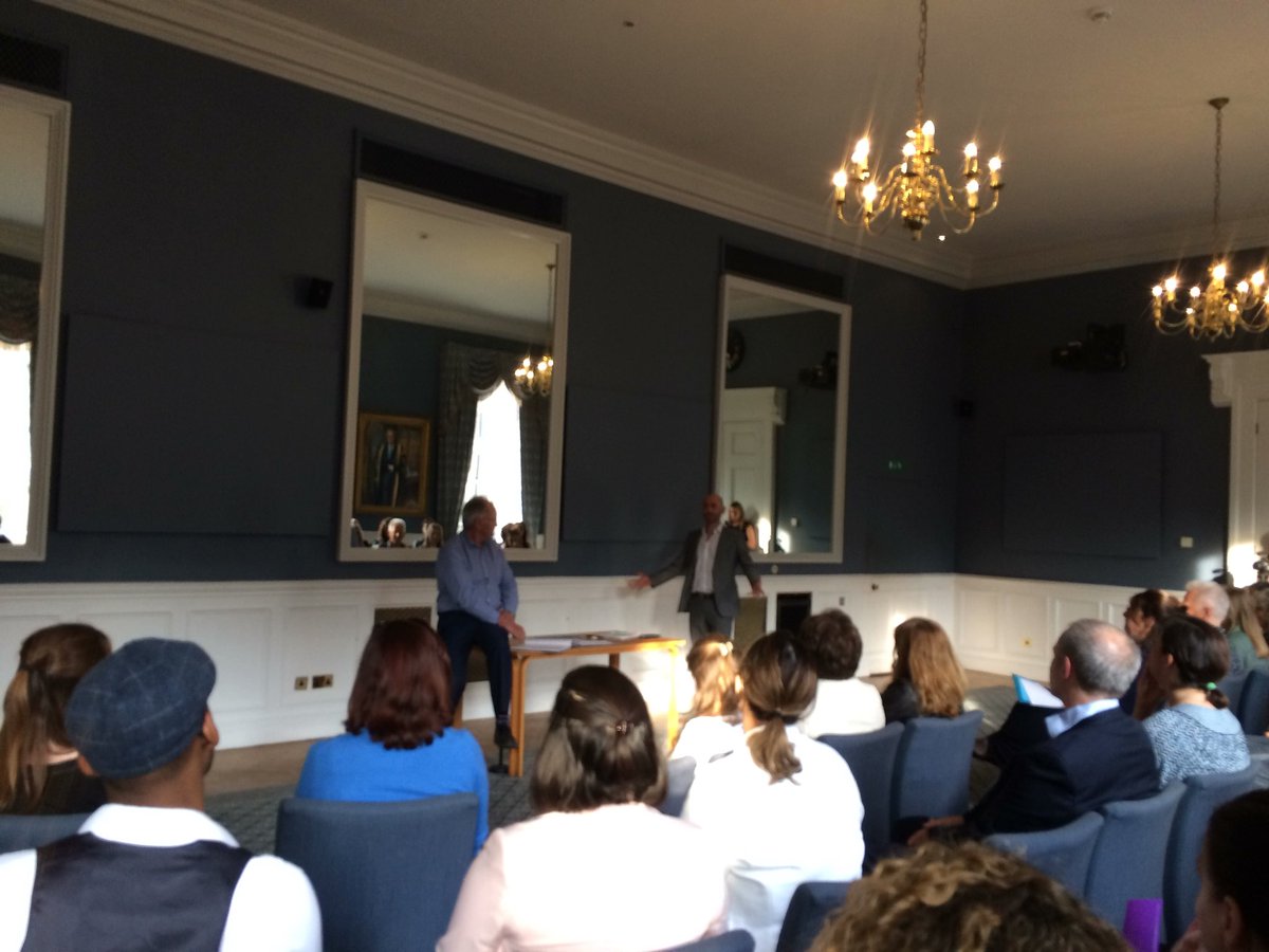 MartiEvans83's tweet photo. Great to have professional actors joining our session on ‘What does good feedback look like?’ @TheJuniperCo #whygivefeedback https://t.co/U70HIigh3P