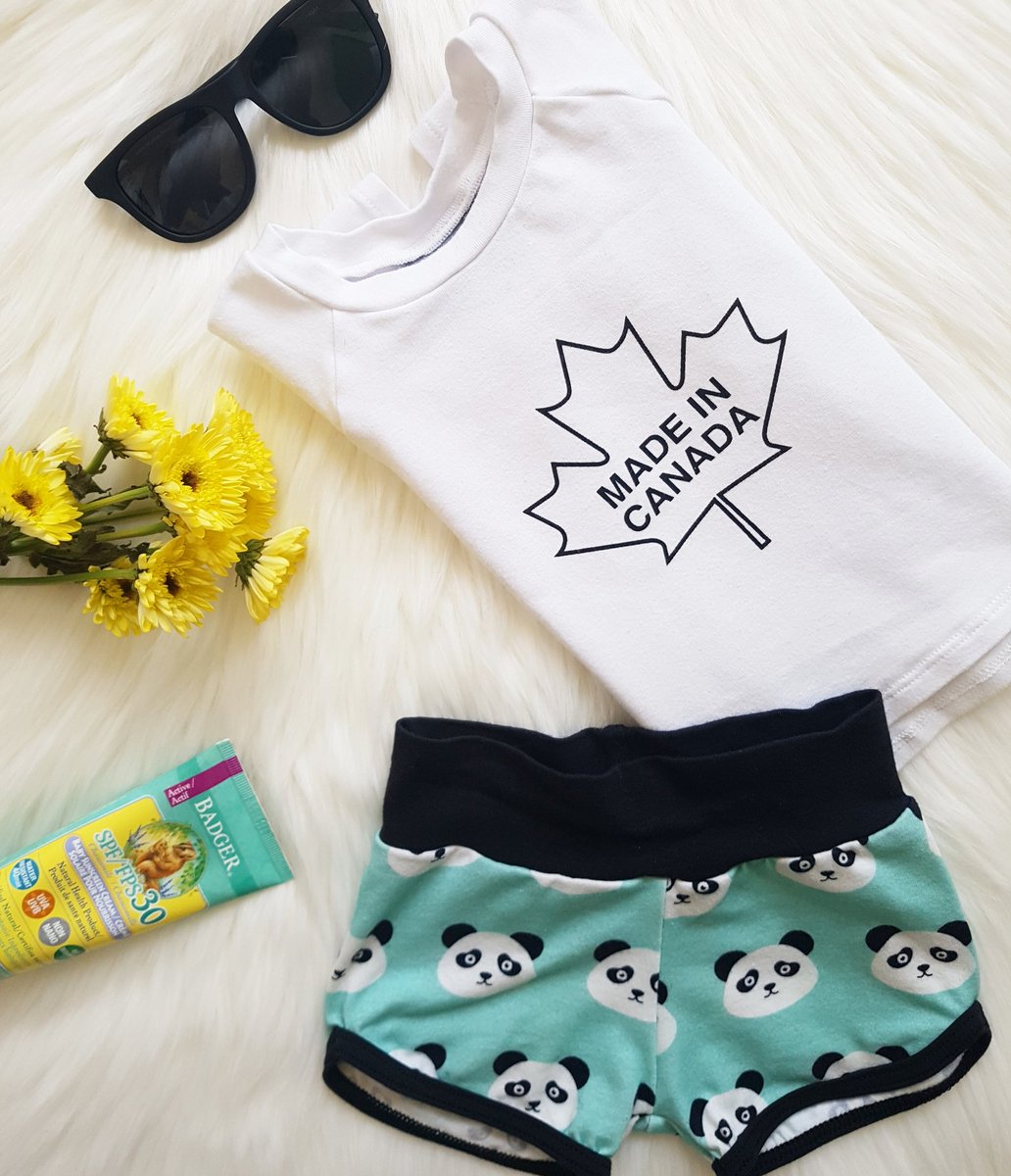 ApparelPingo's tweet photo. Get your little ones ready for Canada Day!! 🇨🇦🖤
#canadaday #ecofashion #genderneutral #kidsfashion #modernbaby #babygifts #babyshower #coolkids #ethicallymadeclothes #organickidsclothes
 #stylishkids #modernmoms #the6ix #toronto #canada #smallshop #momtrepreneur  #momboss https://t.co/pqSdM4dtX5