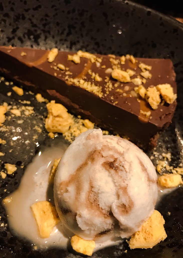 AnimalActionMan's tweet photo. @WeAreZizzi Loving your vegan options and, by eck, the torte was delicious! #vegan #veganlove https://t.co/kqkdLMHcSl