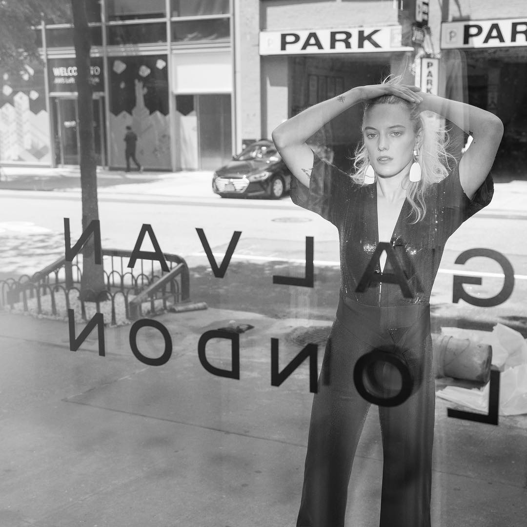 AlKaloz's tweet photo. @ErikaLinder for Galvan London 
📷 Eli Schmidt photo Shot in the Galvan New-York studio in Soho
Campaign Sara Julia Waller https://t.co/WZxPaxx4Kz
