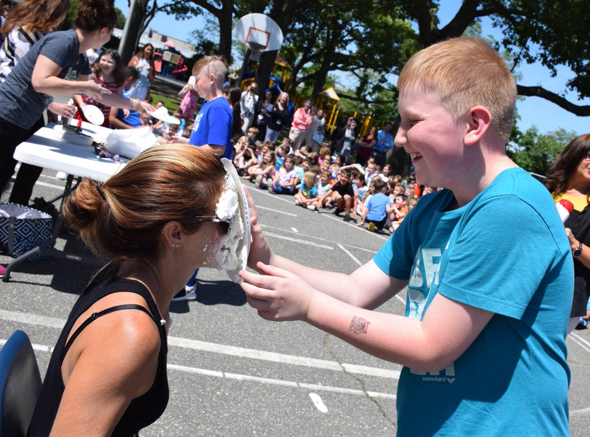 MassapequaPS's tweet photo. After raising more than $30,000 for the American Heart Association through Jump Rope for Heart, Unqua Elementary School's top earners were able to pie their physical education teachers. https://t.co/E4Pw0De7qI