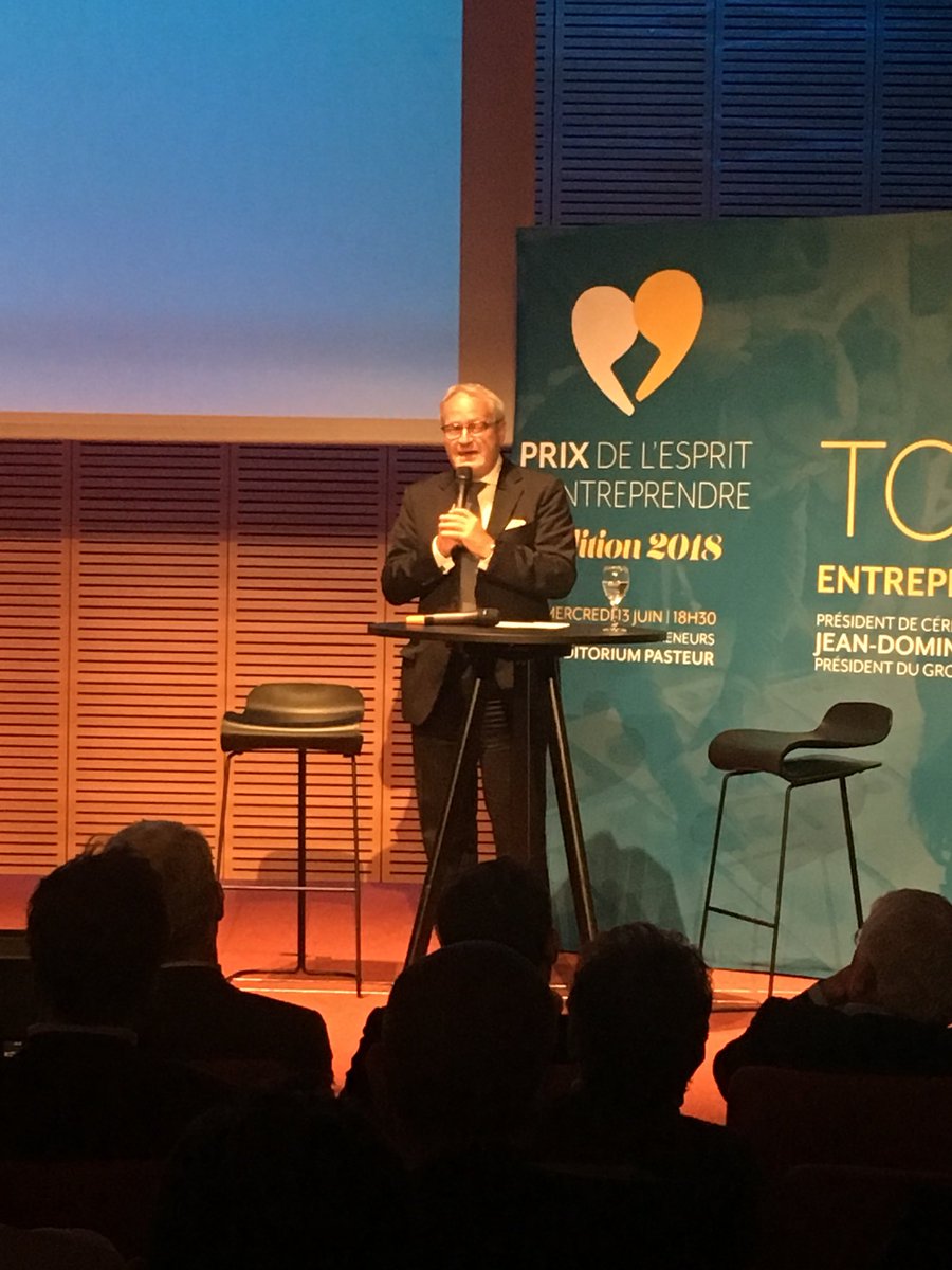 EMLYON's tweet photo. « Entreprendre c’est transformer l’inconnu en projet » Bernard @belletante, Dean emlyon business school
#pee2018 #emlyon #earlymakers #SalonDesEntrepreneurs https://t.co/4uMK8lz0fx