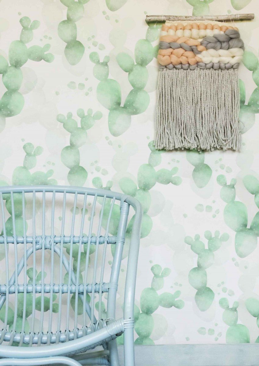Lime_Lace's tweet photo. Whether it’s rich emerald green, zesty lime or calming moss…. the green trend is here to stay! See some of our favourite green wallpapers over on the blog! https://t.co/GZeD0b6eRe #Wallpaper #Green #Interiors #InteriorInspiration https://t.co/8eJL8qOrDF