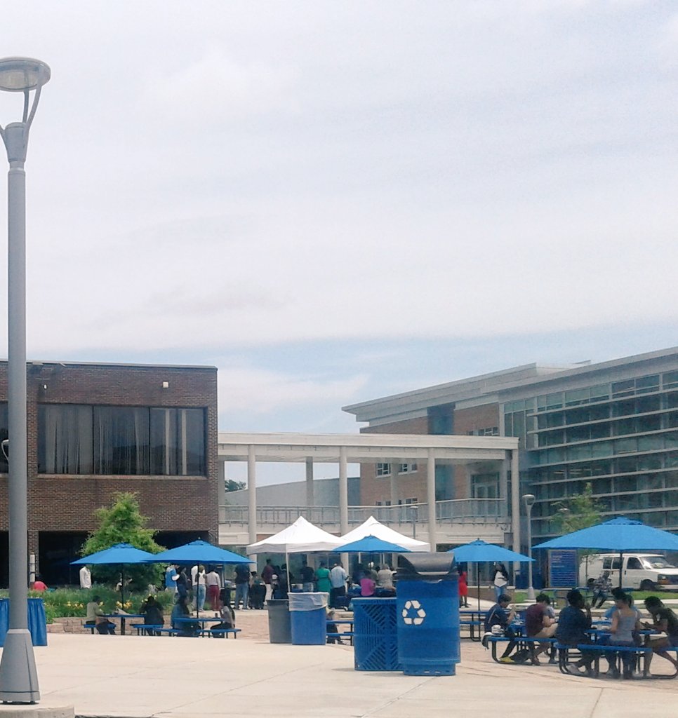 catherine2020_'s tweet photo. Today:  Fun in the Sun Quad Fest 1-5pm
#PGCCHere #OSEL #Summer 🌞 #Cookout 
@PGCCOWLS 🦉 https://t.co/qjuL1NCEdj