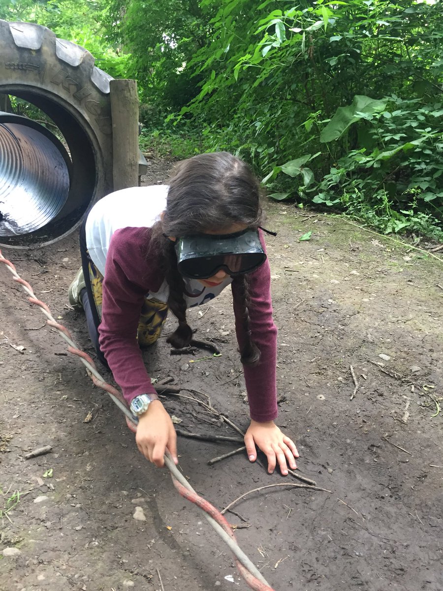 KendSachar's tweet photo. Developing communication and teamwork on the sensory trail #KenderSJ2018 https://t.co/rpfX0eyxu8