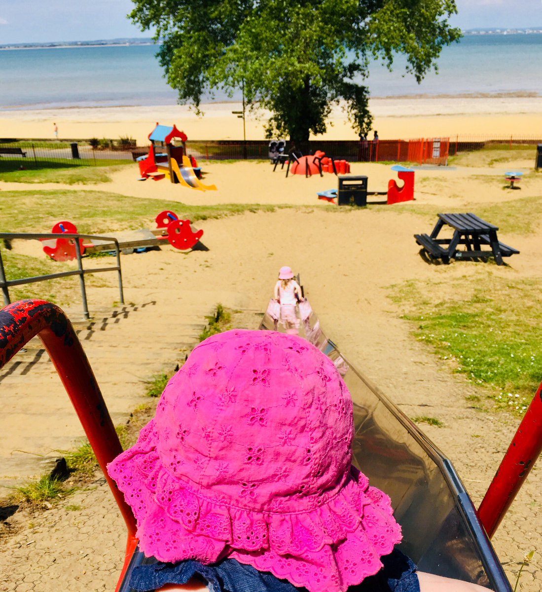 We love our #isleofwight !! What a place to bring up little ones, hey?!