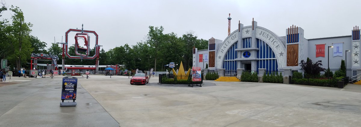 CoasterForce's tweet photo. America's first ABC Rides' Tourbillion attraction and we're here at the @SFGrAdventure #CyborgCyberSpin media event to see if it's as good as it looks! https://t.co/E1ReHIXWgB