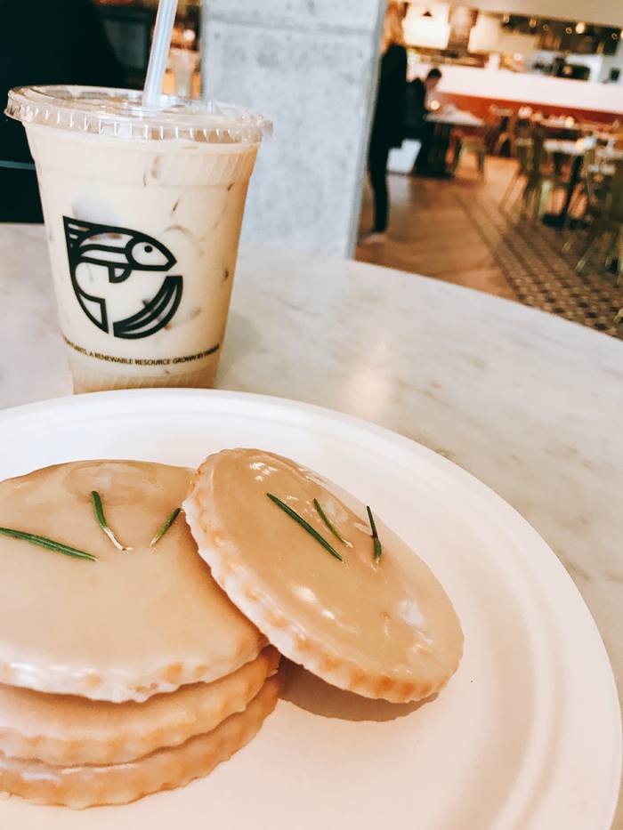 MainAndStone's tweet image. Try out some of the best coffee and tasty food in #YeahTHATgreenville by visiting #Caviar&amp;amp;BananasGreenville, only a 4 minute trolley ride away from your home at #MainandStone!
